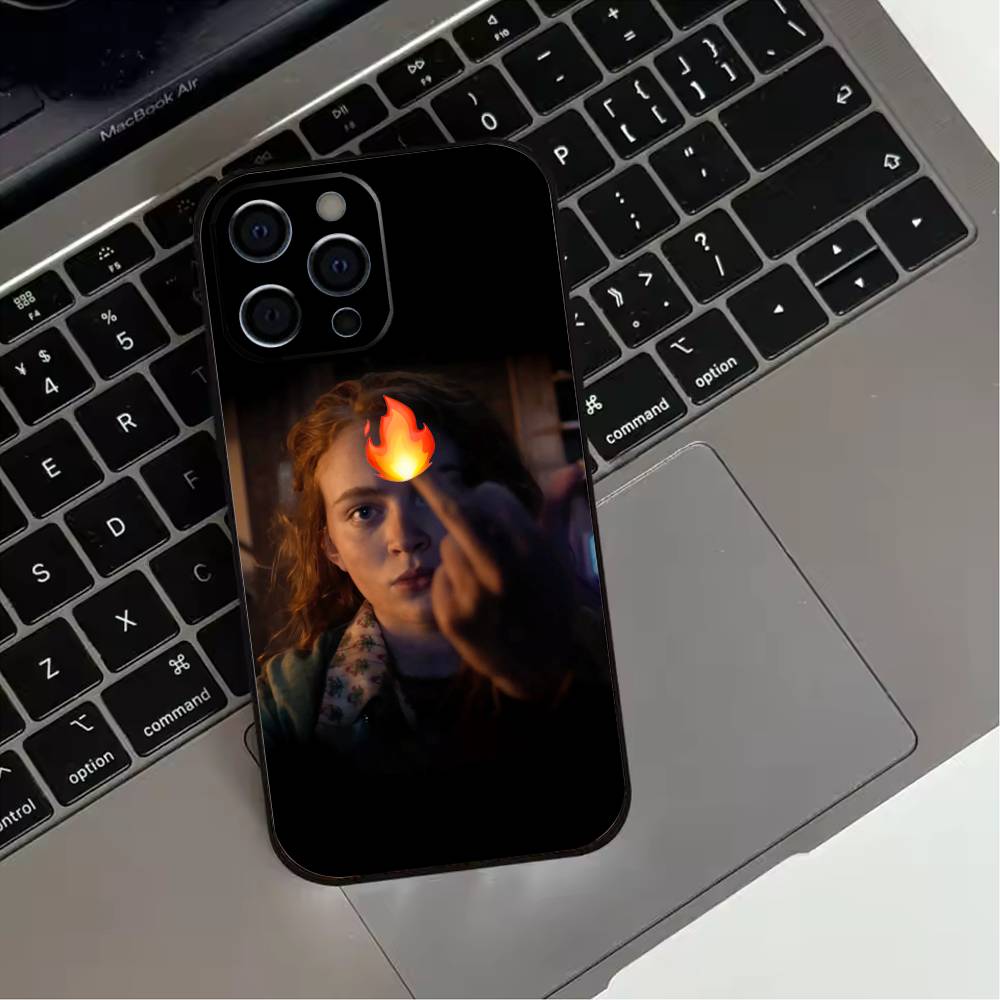 

A-Актриса S-Сэди Синк Чехол для телефона для iPhone 17,16,15,14,13,12,11 Plus,Pro Max,XS,Мягкий силиконовый черный чехол iPhone17
