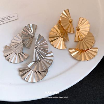 European and American Silver Needle Metal Pleated Fan Pendant Earrings Fashionable Simple Stud Earrings Light Luxury High-end Earrings Women