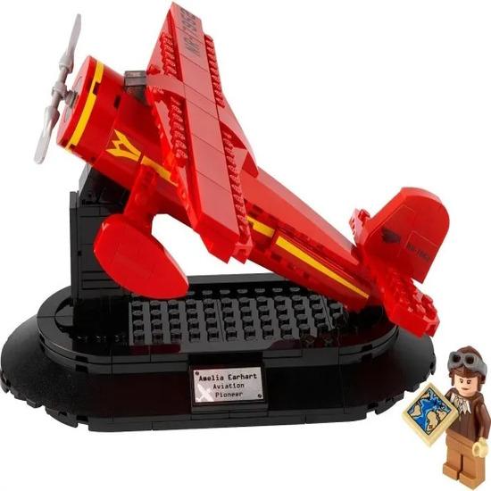 LEGO Amelia Earheart Tribute 40450 Building Set