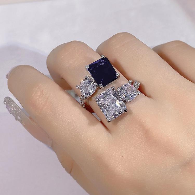 High Carbon Diamond Ice Flower Cut Proposal Ring European and N Fashion Luxury