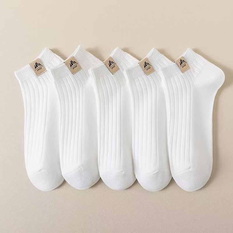 Men Spring and Autumn All Kinds of Sports Deodorant Sweat Absorption Shallow Mouth Socks