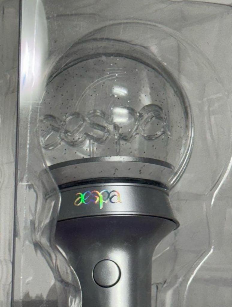 [USED] Korea Aespa SM Mini Penlight Key Ring Key Holder