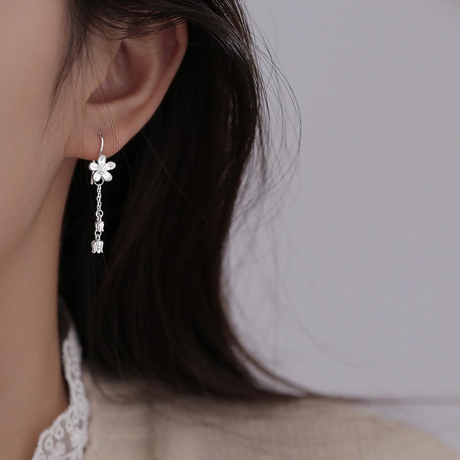 Sweet Flower Tassel Earrings Healing Ear Hole Lily of the Valley Drop Ear Hooks Elegant Gift for Women Girlfriend