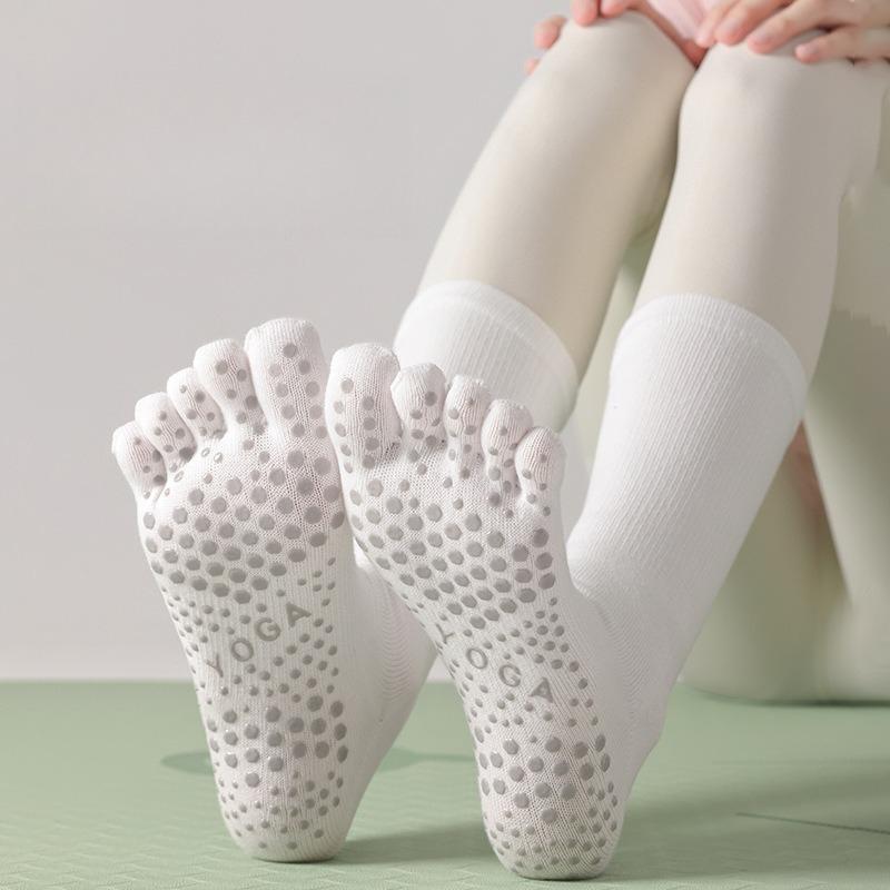 Five-finger Yoga Socks Women's Cotton Split-toe Pilates Socks Antibacterial Floor Socks Sports Tube Socks Individually Packaged