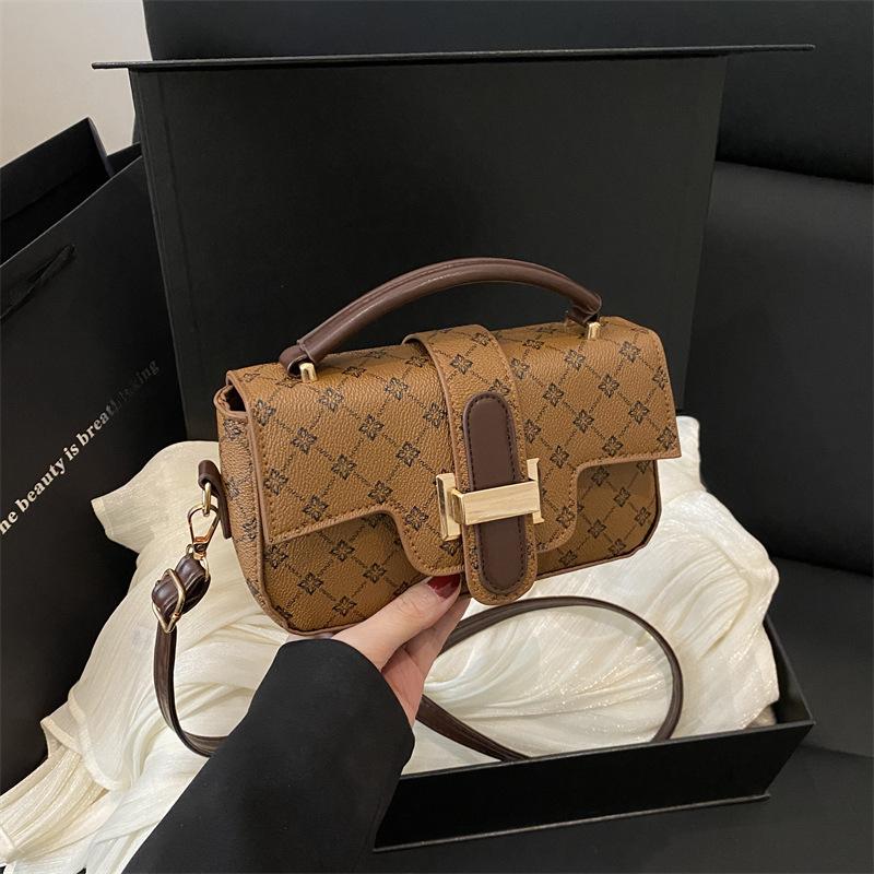 High sense retro fashion handbag new niche high sense small square bag commuter shoulder bag messenger bag