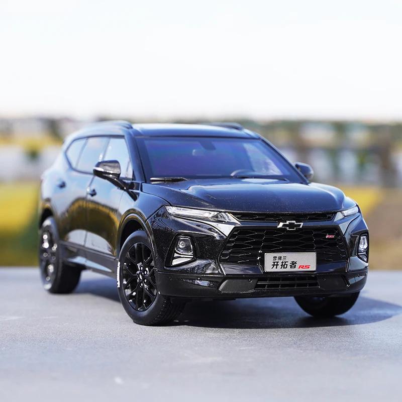 

1:18 SAIC GM Chevrolet Blazer Trailblazer RS SUV Alloy Simulation Car Model Desktop Ornaments Gift Collection Micromodel чёрный