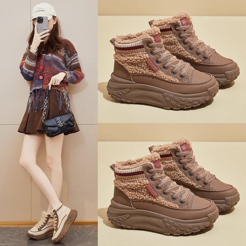 Women Winter Warm Faux Fur Lined Chunky Platform Lace Up Anti Slip PU Leather Ankle Snow Booties