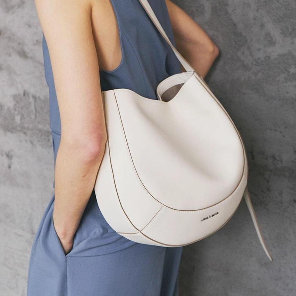 2025 Large Capacity Commuter Bag - Versatile Shoulder/Crossbody Handbag for Travel, Shopping, and Dating