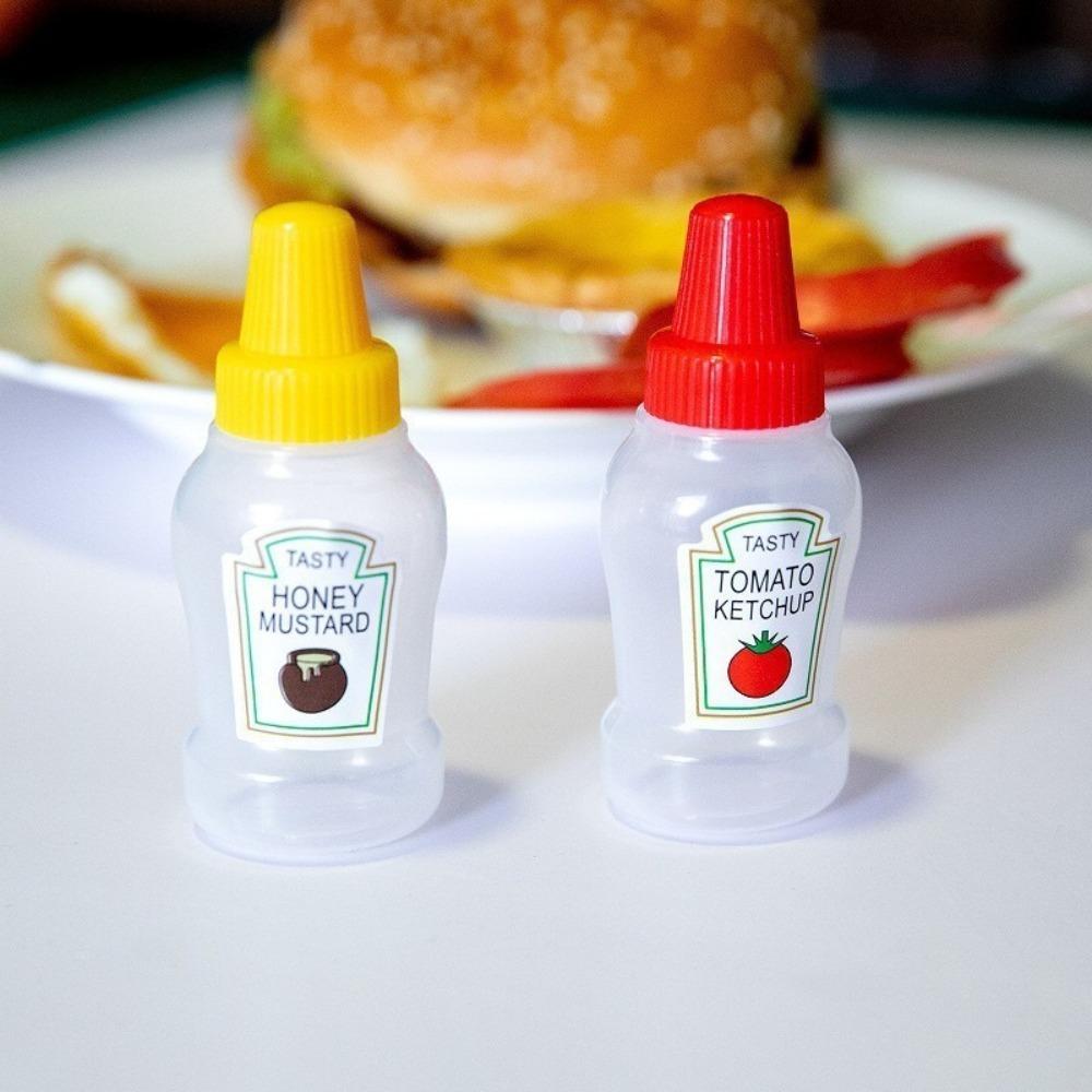 

2pcs Cartoon Condiment Squeeze Bottle Mini Dressing Dispensers Cute Sauce Jars Kitchen Accessories 2pcs-salad&soy Sauce