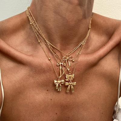 Sweet And Cool Metal Ribbon Bow Necklace, Fashionable Imitation Pearl Love Stacked Collarbone Necklace