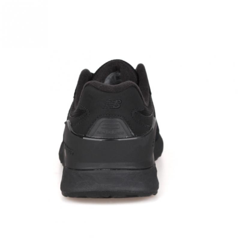 New Balance Fresh Foam X Walking 1880 V2 Shoes