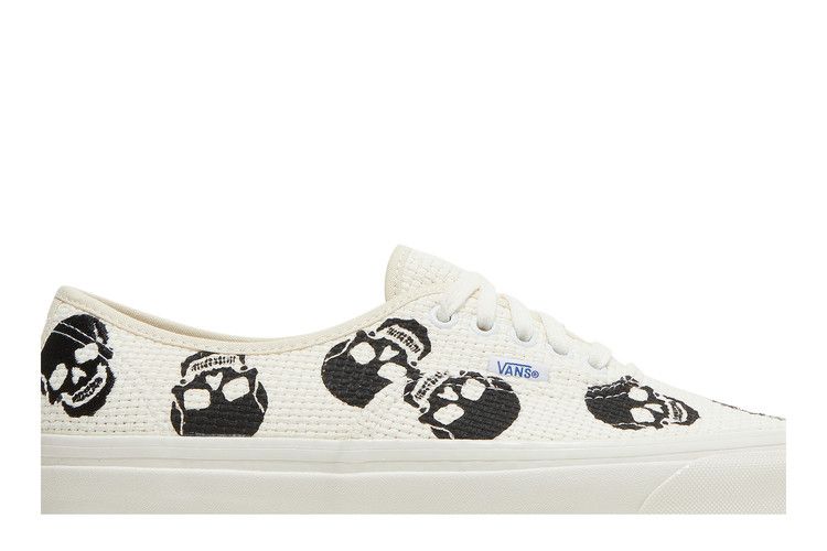 Men's Sneakers Vans Authentic 44 DX Needlepoint Skulls Needlepoint/White/Black