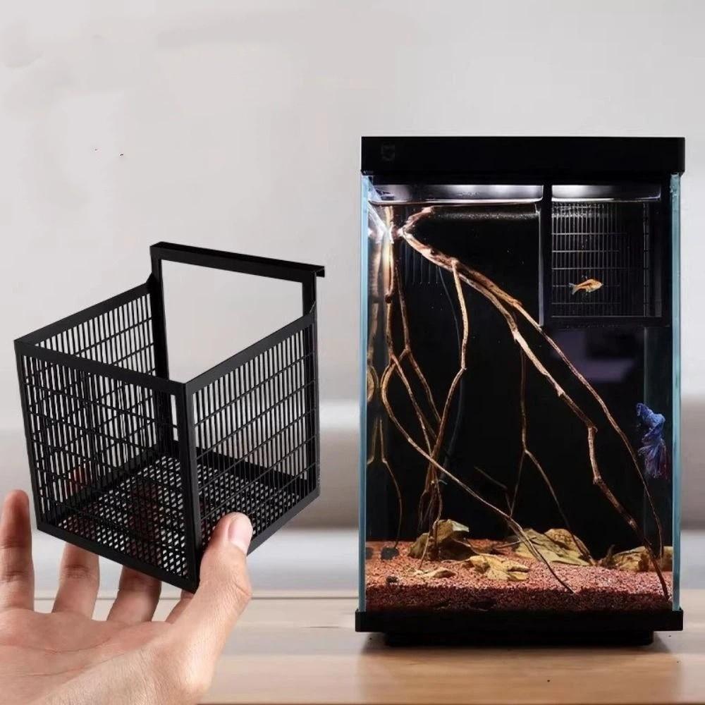 Hangable Guppy Breeding Box Ventilated Durable Aquarium Breeder Box Permeable Floating Hatching Box Fish Breeding Box