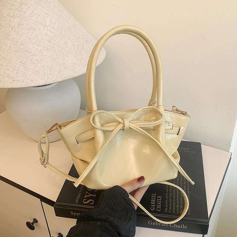 Korean Niche Portable Vegetable Basket Bag Women's Spring 2025 New Trendy Fashion Bucket Bag Bow Messenger Bag