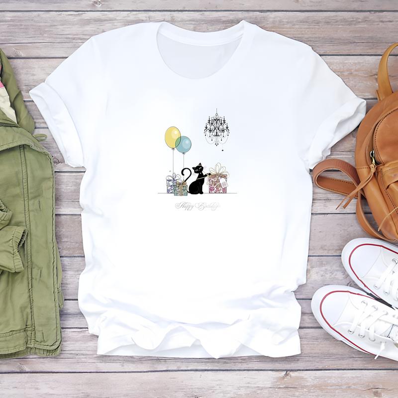 Short-sleeve summer T-shirt for women, stylish and trendy with cute printed designs.