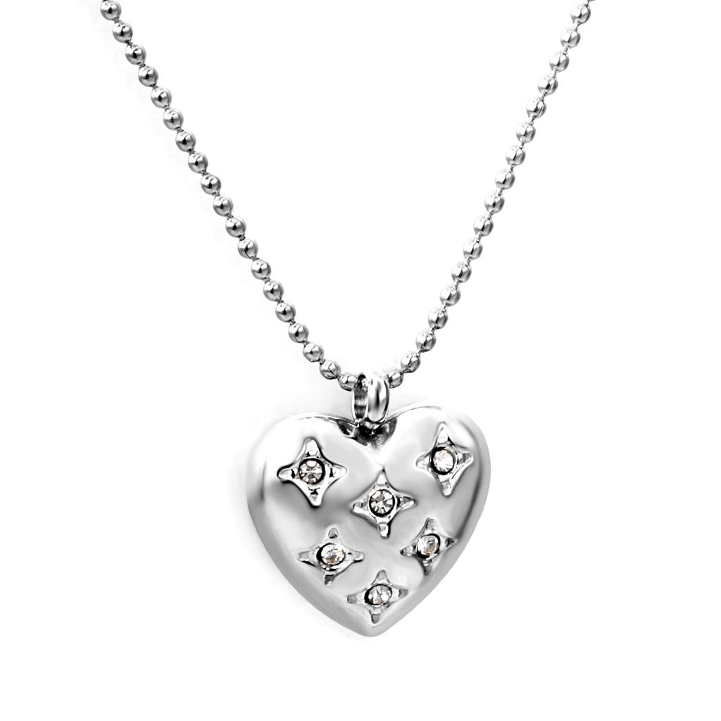 Minimalist Luxury Metal Heart Necklace Delicate Design Fade Resistant Fashion Jewelry