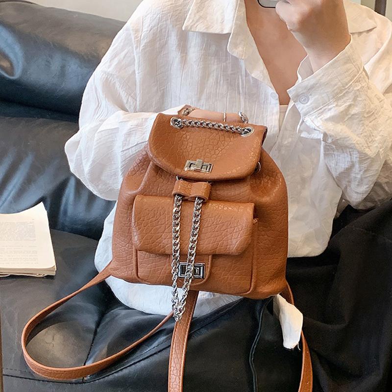 Small Bag Chain Backpack Dámská špičková všestranná školní taška Travel Bucket Backpack