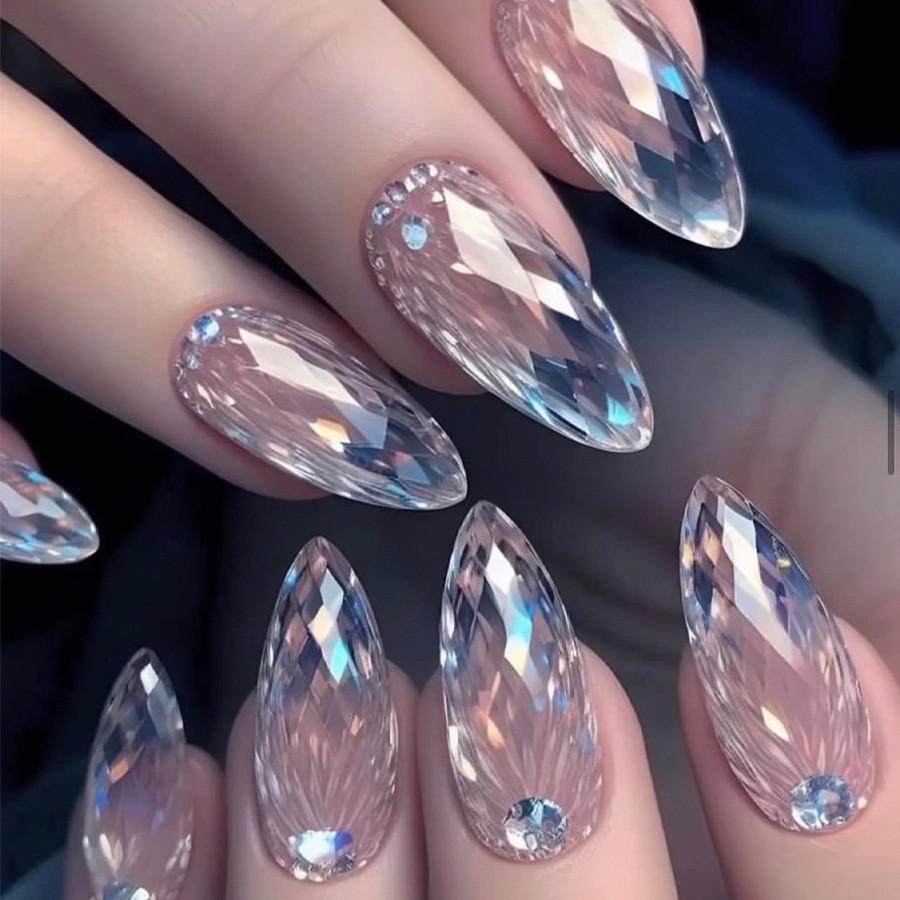 24 pcs/set Press on Nails Long Red Star Nail Girls Sexy Nail DIY Bridal Tip Daily Reusable Sexy Fake Nails Art For Women Decoration