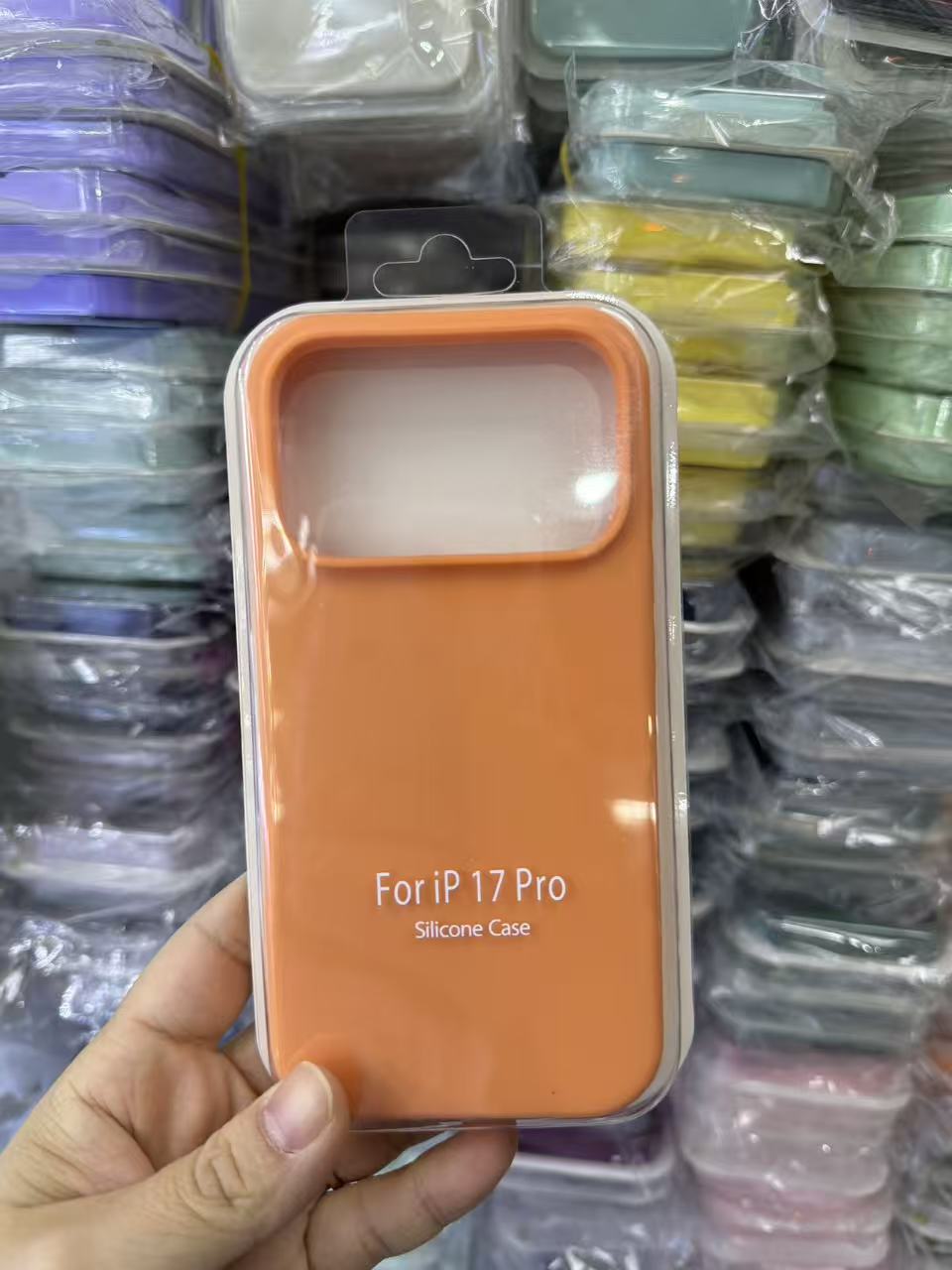 

Роскошный матовый чехол из силикона TPU конфетного цвета с мягким на ощупь покрытием для IPhone 17 Air 16E 15 14 13 Pro Max, устойчивый к пятнам, противоударный чехол iPhone17 Pro Max оранжевый
