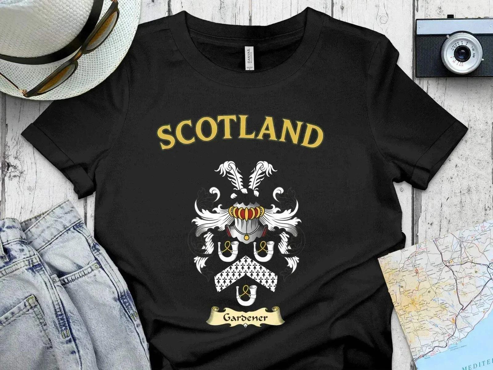 Gardner Scotland Scottish Coat Arms Clan Crest T-Shirt S