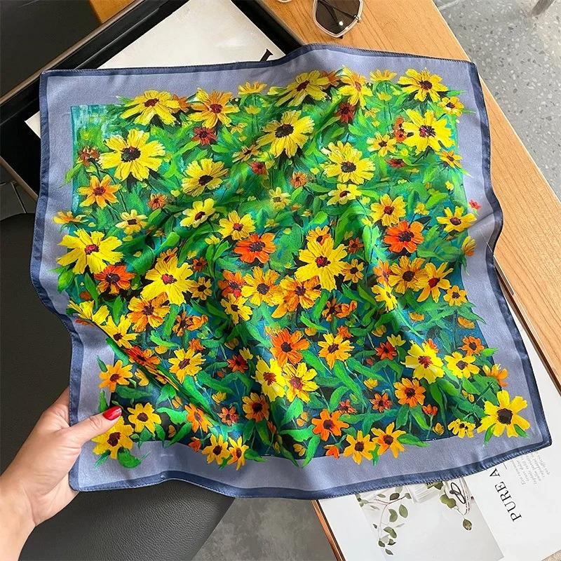 Nature Silk Neck Scarves Lady Foulard Lovely Strawberry Print Real Silk Square Scarf for Women Bag Ribbon Hairband Kerchief