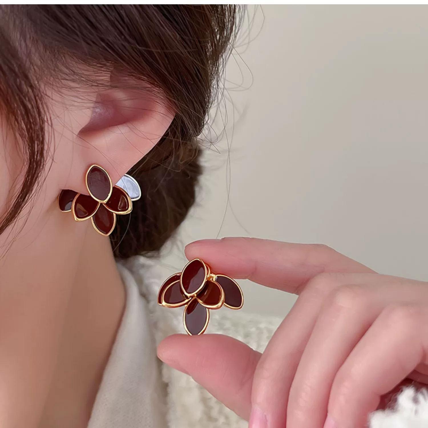 

Ankara Wine Red 3D Leaf Two Wears in One Stud Earring for Women Elegant Enamel Zircon Christmas Brincos Girl Gift