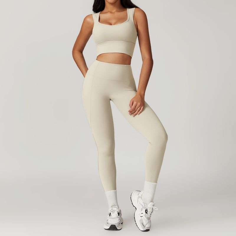 Guangzhou Zechuang Clothing Co., Ltd. Fashion Brushed Back Tight Yoga Suit Female High Waist Hip Lifting Sport
