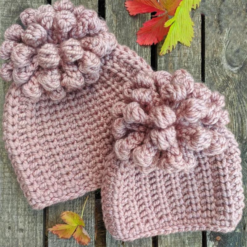 New Handmade Crocheted Ice Woolen Hat, Warm and Cute Cartoon Headgear for Autumn and Winter