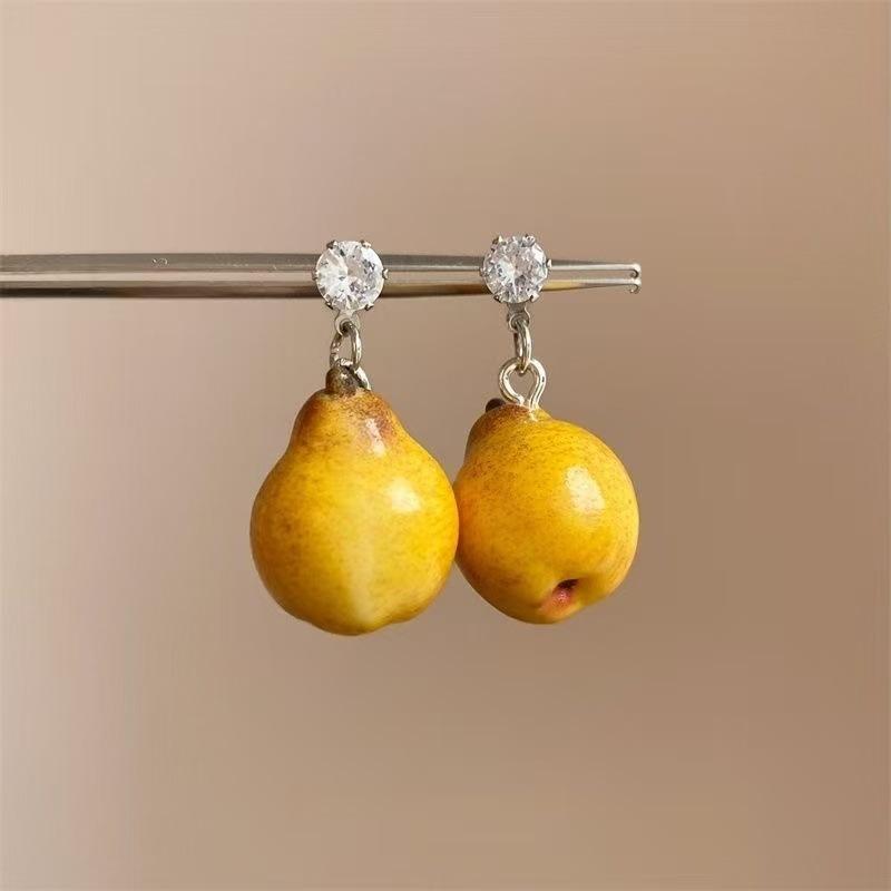 Sweet Girly Fruit Earrings Trendy Japanese Small Fresh Red Apple Studs Age-reducing Ornaments Spring Summer Daily Fashion Accessories