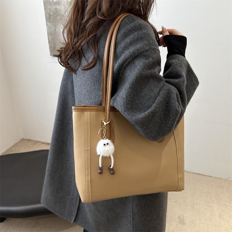 New Trendy Niche Design Tote Bag Retro Large-capacity Bag Women's Bag Fashionable Shoulder Commuter Bag