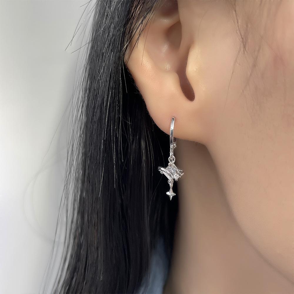 Diamond Star Earrings Spice Girl Free Pendant Wind Japanese Student Surround Quadrangle Ear Buckle