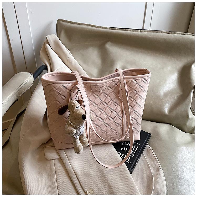 Fashion Versatile Premium Texture Urban Simple Shoulder Bag Women's Summer New Underarm Bag Handheld