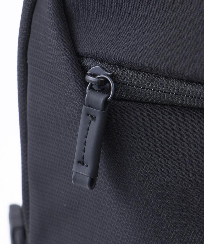 JASPER Backpack, A4 Size, Double-Sided Water-Repellent, 32L Capacity, Holds 15 PCs, 14 Pockets, Direct Access To Main Unit