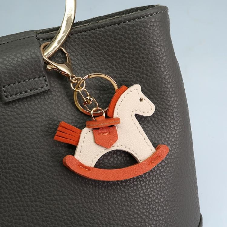 Fashion Key Rings Key Decorations Horse Shape Key Accessory Bag Ornament PU Leather Texture Keychain Perfect for Gifting
