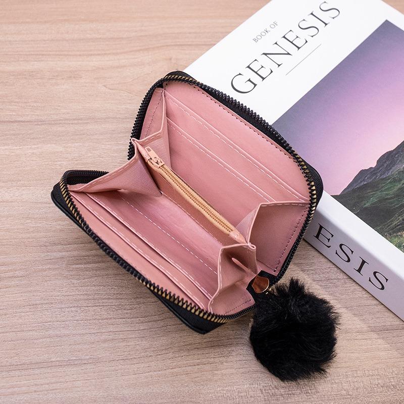 Women's Short Wallet, New Rhombus Embroidered Iron Sheet Fluffy Decorative Change Bag, Casual Small Card Bag.