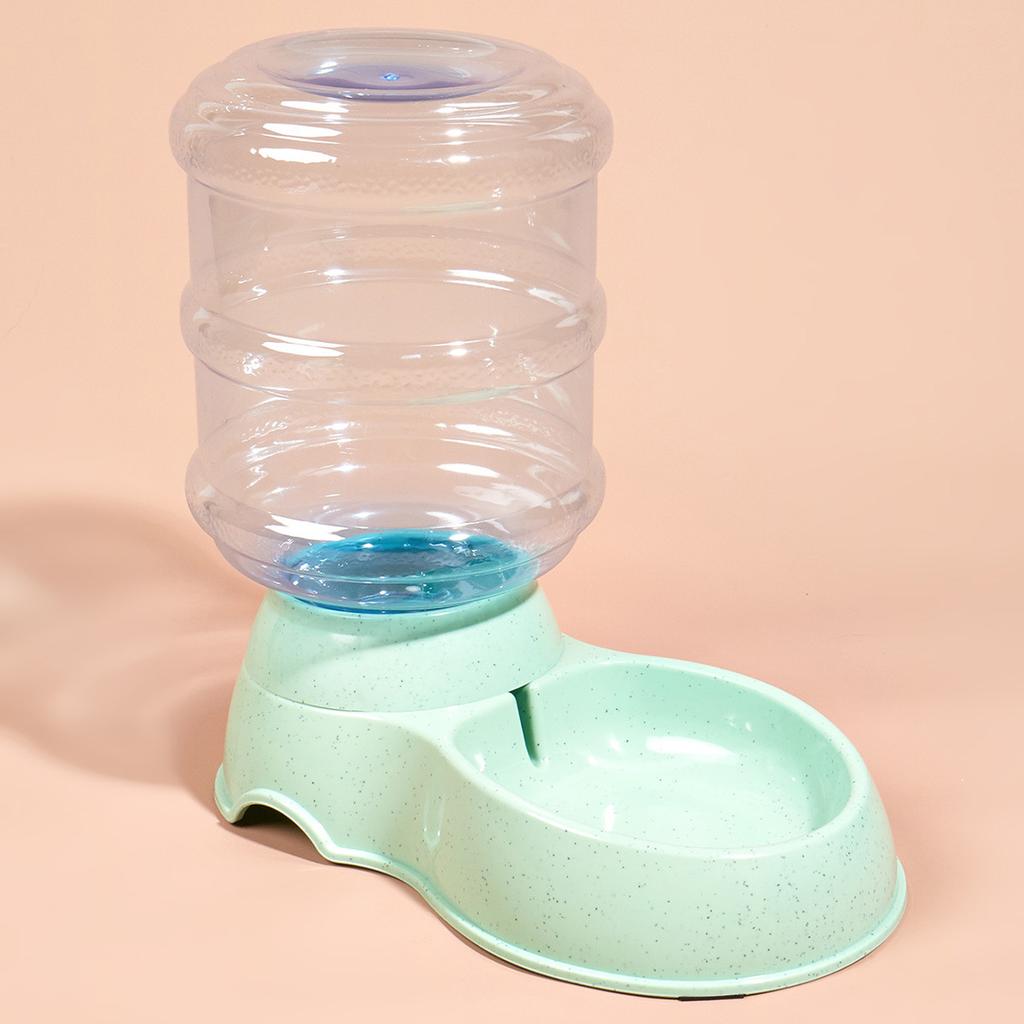 Cat and Dog Feeders Pet Water Dispensers Large Water Storage Capacity Dispensers Pet Automatic Water Dispensers Anti Knock