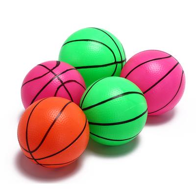 12 cm aufblasbarer Basketball, Volleyball, Wasserball, Kindersportspielzeug, zufällige Farbe