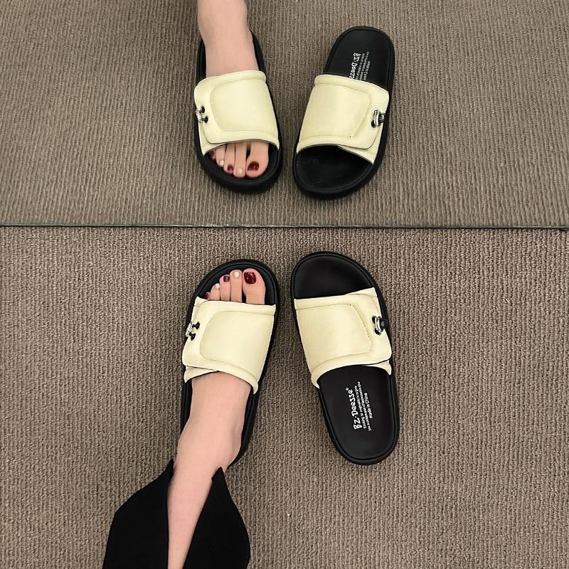 High-End Xiaoxiangfeng Ein-Wort-Slipper für Damen 2025 Sommer Dicksohlige Außenbekleidung Klettverschluss Lässige Weichsohlen-Strandsandalen
