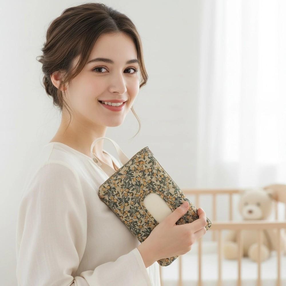 Floral Design Baby Wipes Dispenser Portable Cute Wet Tissue Storage Bag Empty Reusable Car Tissue Dispenser