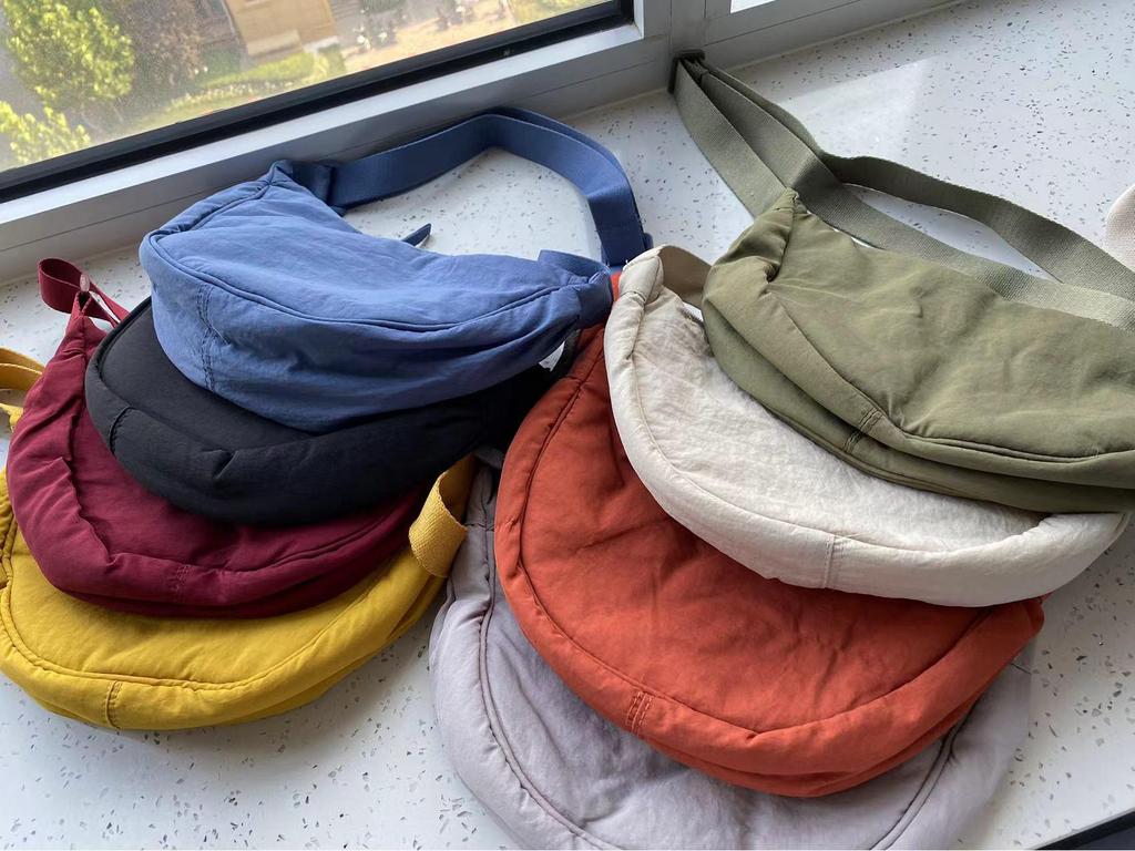Summer 2025 Women's Waterproof Nylon Crossbody Bag - Solid Color Dumpling Style