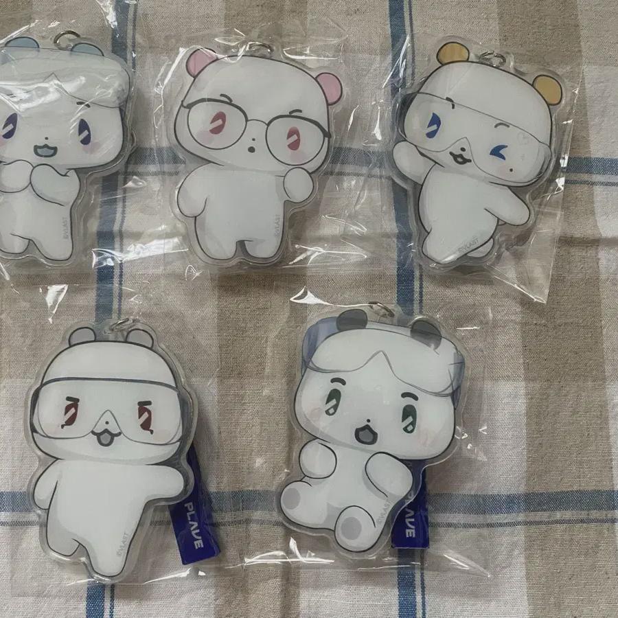 

PLAVE Брелок Mediheal