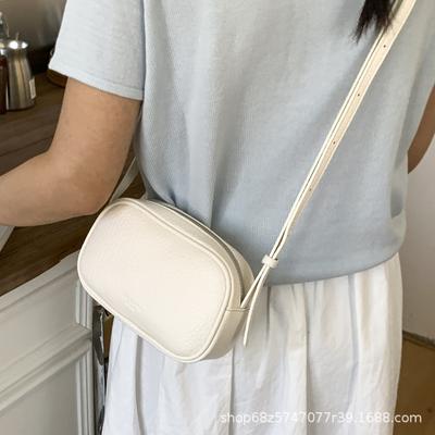 2025 New Niche Design Simple Small Square Bag High Sense Versatile Shoulder Messenger Bag Fashion Ins Camera Bag