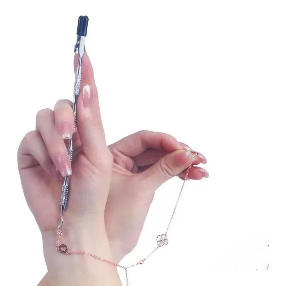 Clip Bracelet Helper Fastening Bracelet Wear Auxiliary Rod Useful Jewelry Helper  Clasps