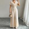 Damen Jumpsuit mit langen Ärmeln, Falten und weitem Bein, V-Ausschnitt und hoher Taille für elegante Alltagsmode