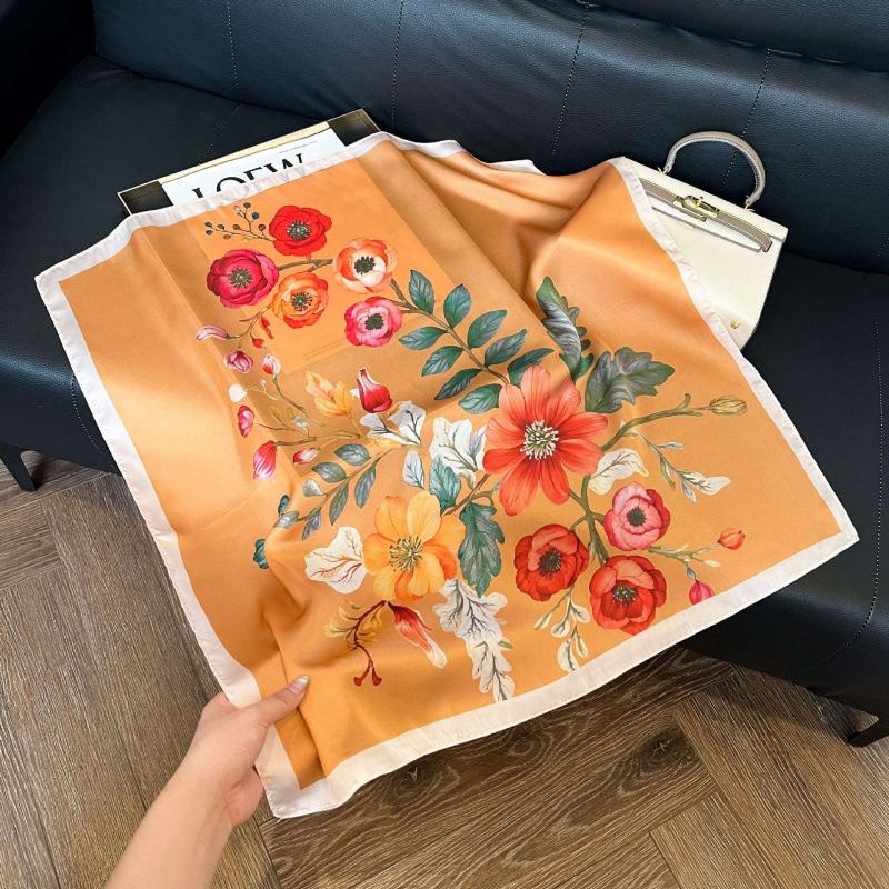 Fashion Black and White Printing Temperament Square Scarf Imitation Silk Korean Version Decorative Scarf Scarf Professional Decorative Shawl Silk Scar
