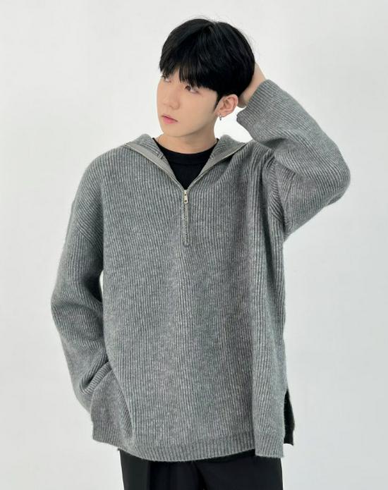 Men's Winter Half-Zip Hooded Knitwear: Trendy Loose Fit Sweater for Couples