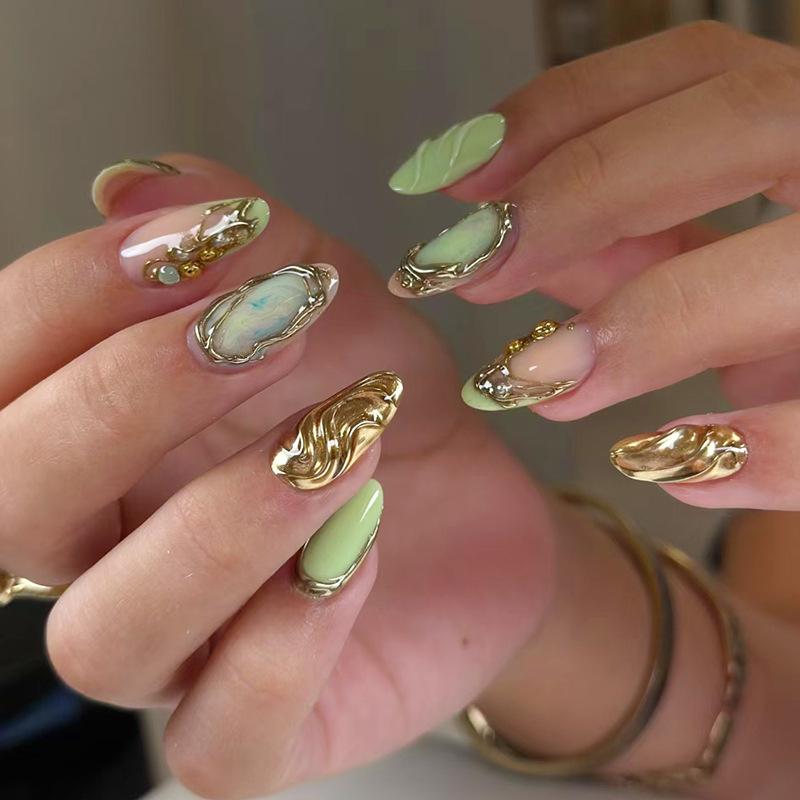 Stereo Qingti Green French Irregular Gilt Flash Diamond Sweet European and American Style Removable Nail Art Tablets 30 pieces