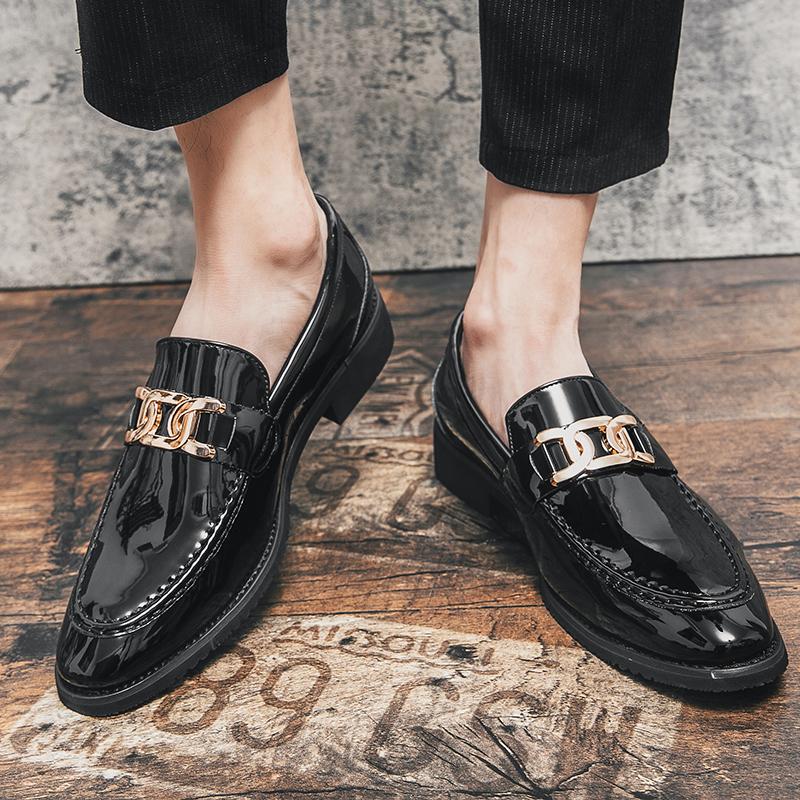 Trend Penny Loafers New Men's Pointed Metal Chain Leather Shoes For Male Designer Formal Wedding Prom Dress Homecoming Footwear