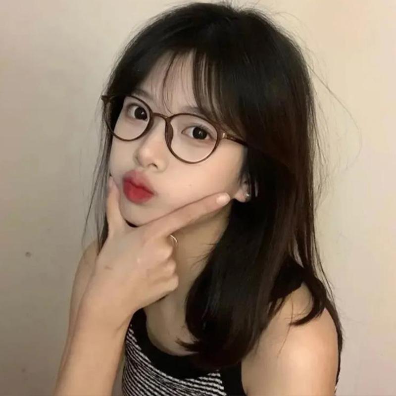 Anti-blue Light Glasses Fashion Round Eyewear Women Men Luxuey Trend Eyeglasses Blue Light Blocking Man Lady Computer Eyeglas