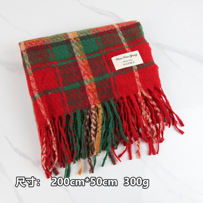 Christmas red plaid scarf women's winter warmth retro senior sense new gift scarf shawl student